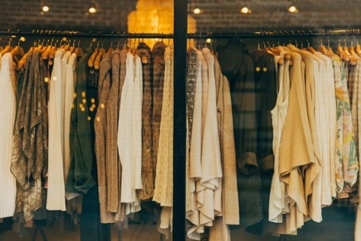 Gran universo lente Tranquilidad de espíritu El negocio de la moda antigua venta de ropa vintage